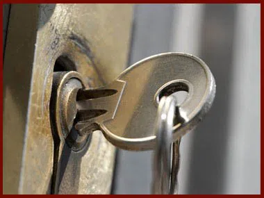 East Providence Lock And Key East Providence, RI 401-757-6196 - 2-lock-and-key