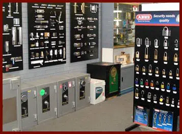 East Providence Lock And Key East Providence, RI 401-757-6196 - 3-nearest-locksmith